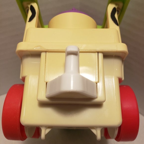 FISHER PRICE LITTLE PEOPLE SAFARI TRAIN ENGINE - PLAYS A MUSICAL TUNE - TESTED - Picture 9 of 16